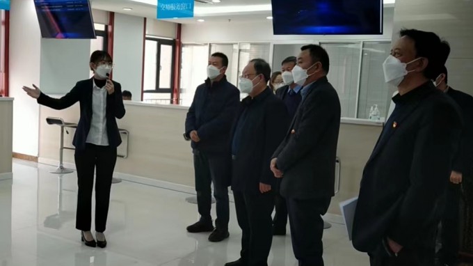 張佩峰深入子公司督導復工復產(chǎn)